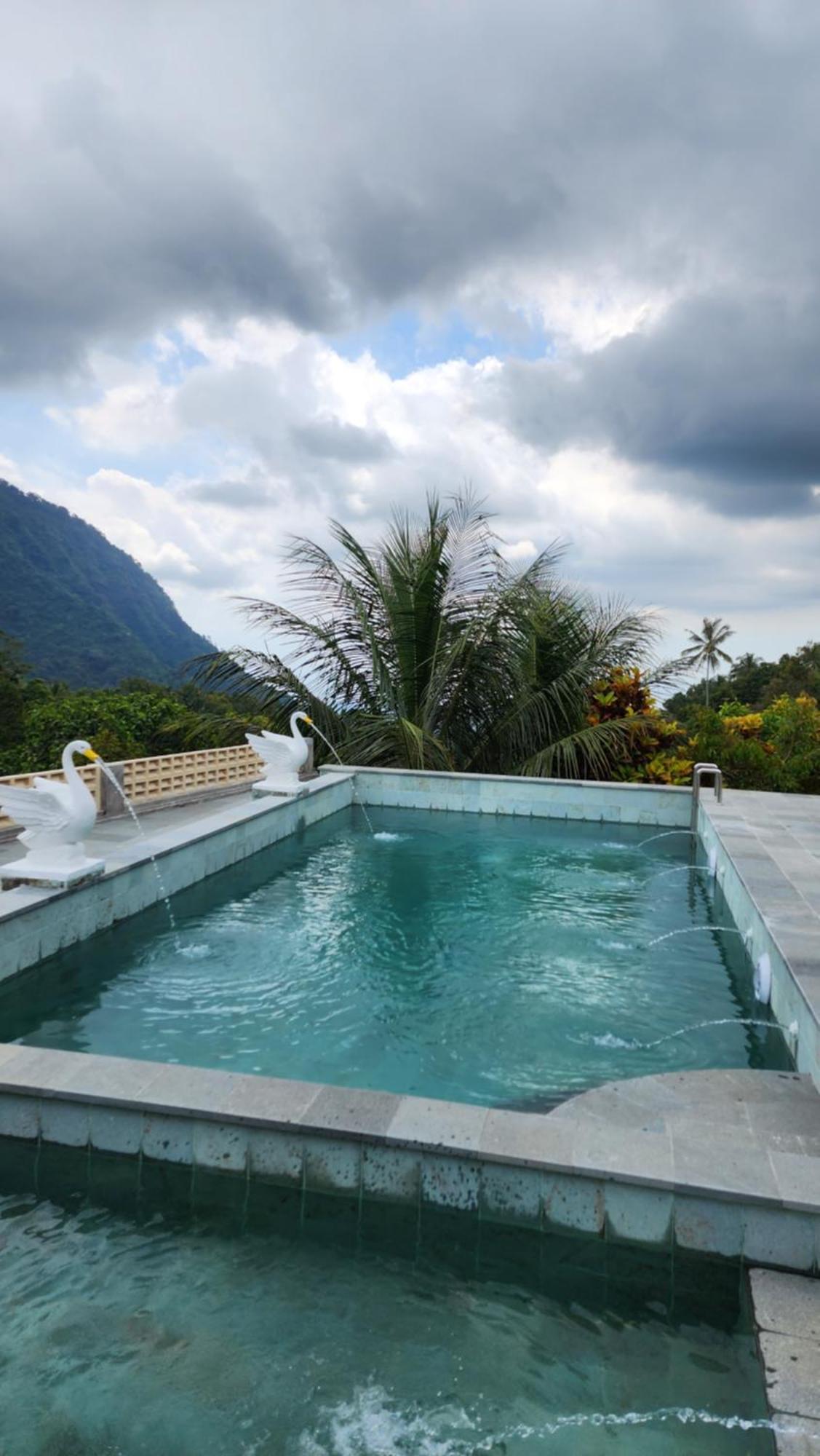 The Mungseng Villa Bali Singaraja Екстериор снимка